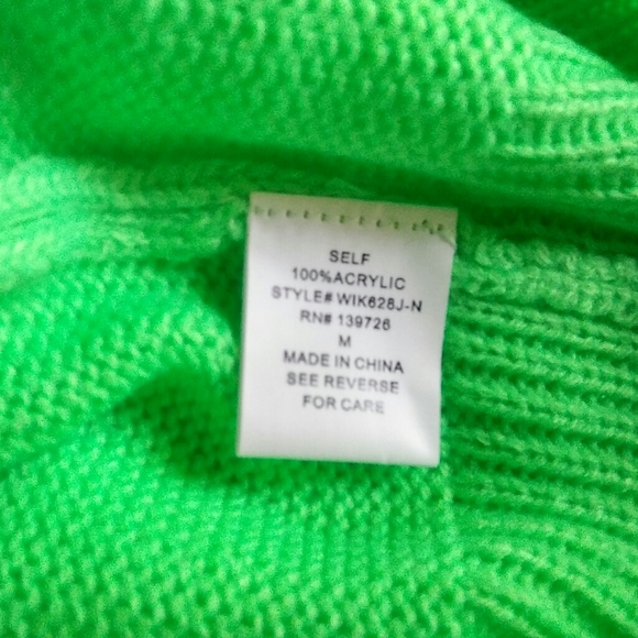 Wild Honey Distressed Hooded Sweater Size M - Picture 8 of 8